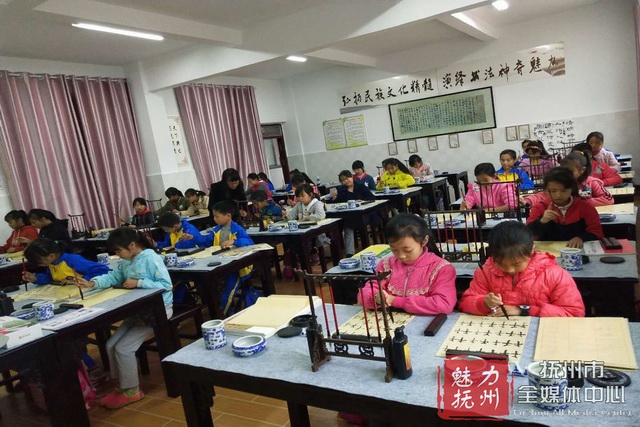 調(diào)整大小 rBAVFFoVgHiAcCHeAAWMqrggSpQ709.jpg